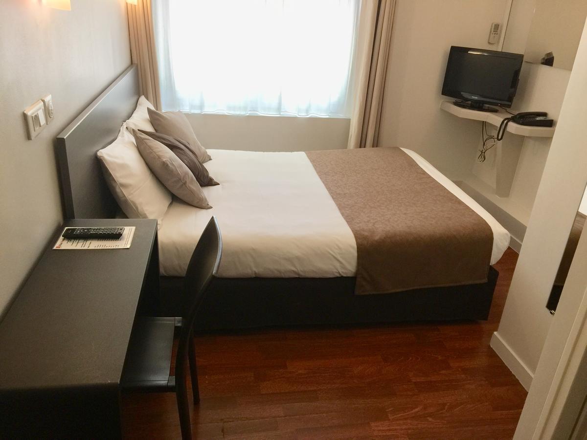 Vendôme Hotel 2*